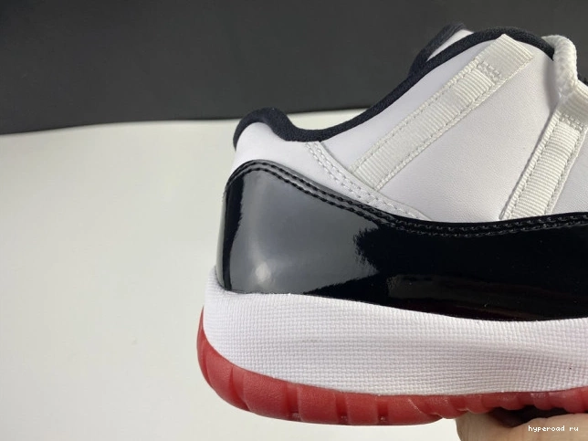 AV2187-160 Jordan Air 11 Bred Retro Low Concord 1117